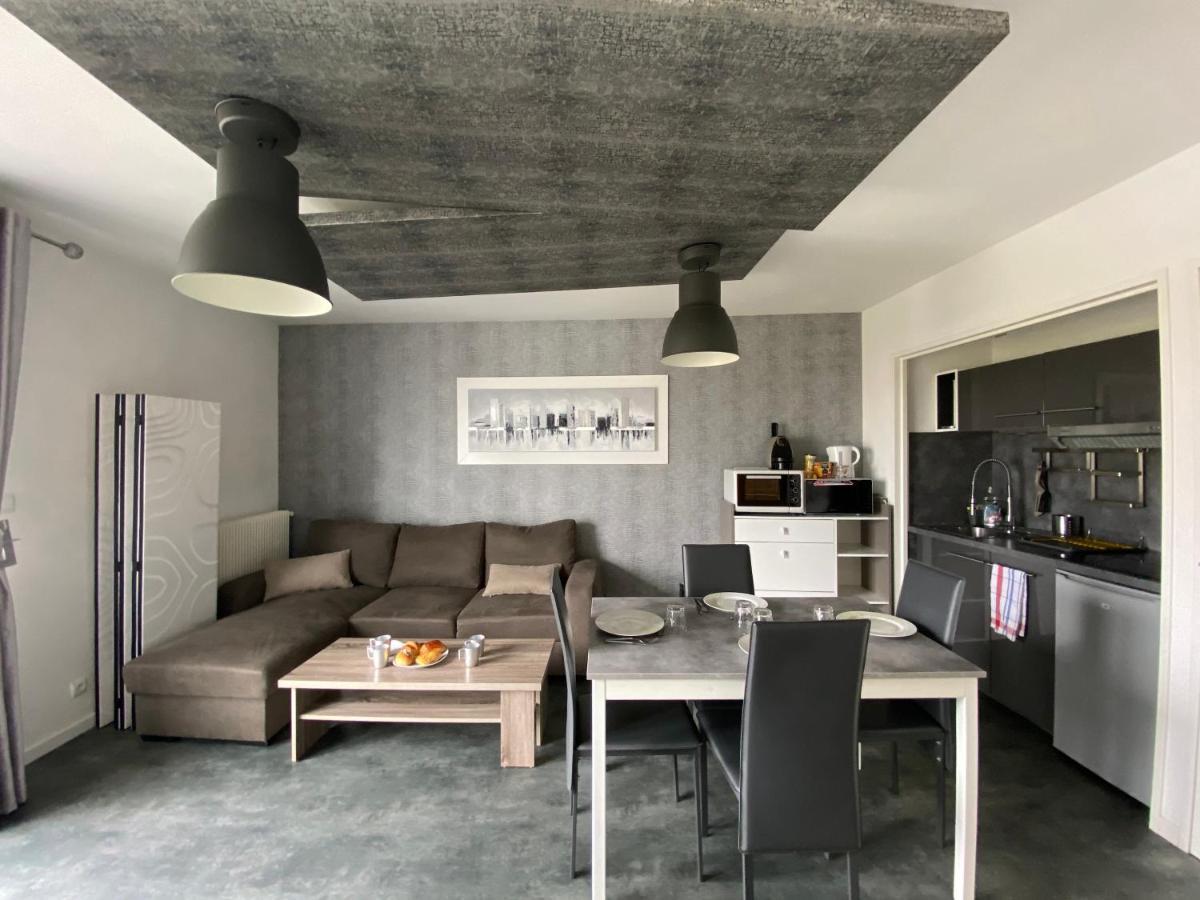 Appartement Du Val De Loire Tours Bagian luar foto